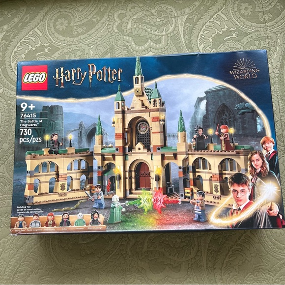 NWT Harry Potter LEGO The Battle of Hogwarts